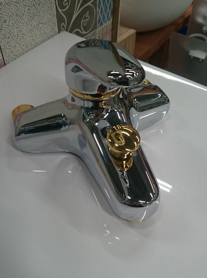 Mix Vasca cromo oro.JPG